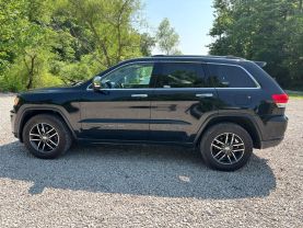 2018 JEEP GRAND CHEROKEE SUV V6, VVT, 3.6 LITER LIMITED SPORT UTILITY 4D at T&T Repairables - used car dealership in Spencer, Indiana.