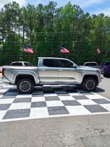 2024 TOYOTA TACOMA DOUBLE CAB