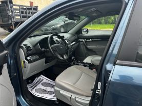 2015 KIA SORENTO SUV 4-CYL, GDI, 2.4 LITER LX SPORT UTILITY 4D