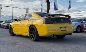 2006 DODGE CHARGER SEDAN V8, HEMI, 5.7 LITER R/T SEDAN 4D