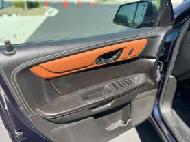 2017 CHEVROLET TRAVERSE SUV V6, 3.6 LITER LT SPORT UTILITY 4D - The Auto Lot
