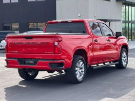 2021 CHEVROLET SILVERADO 1500 CREW CAB PICKUP 4-CYL, TURBO, 2.7 LITER CUSTOM PICKUP 4D 5 3/4 FT - The Auto Lot