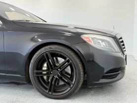 2014 MERCEDES-BENZ S-CLASS SEDAN V8, TWIN TURBO, 4.6 LITER S 550 SEDAN 4D