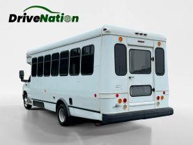 2015 FORD E450 SUPER DUTY CUTAWAY CUTAWAY V10, 6.8 LITER CUTAWAY VAN 2D