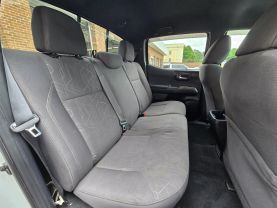 2017 Toyota Tacoma Double Cabtrd Off-road Pickup 4d 5 Ft - Image 15