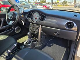 2006 MINI COOPER HATCHBACK 4-CYL, 1.6 LITER HATCHBACK 2D