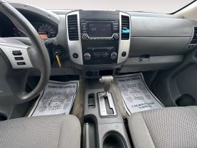2018 Nissan Frontier Crew Cab Sv Pickup 4d 5 Ft - Image 11