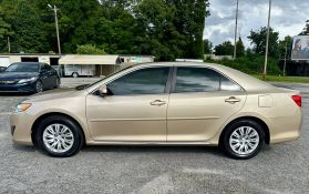 2012 TOYOTA CAMRY