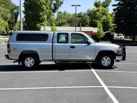 2001 CHEVROLET SILVERADO 1500 EXTENDED CAB PICKUP LIGHT PEWTER METALLIC AUTOMATIC - Capital City Auto