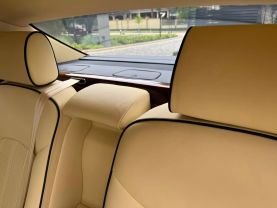 2011 BENTLEY MULSANNE SEDAN V8, TWIN TURBO, 6.8 LITER SEDAN 4D