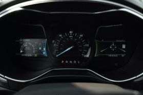 2016 FORD FUSION SEDAN 4-CYL, HYBRID, 2.0 LITER SE HYBRID SEDAN 4D