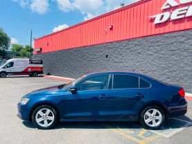 2012 VOLKSWAGEN JETTA SEDAN 4-CYL, TURBO DIESEL, 2.0 LITER 2.0L TDI SEDAN 4D