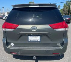 2014 TOYOTA SIENNA VAN V6, 3.5 LITER XLE MINIVAN 4D