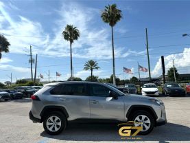 2021 Toyota Rav4 - Image 5