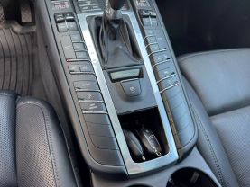 2020 PORSCHE MACAN SUV V6, TURBO, 3.0 LITER S SPORT UTILITY 4D