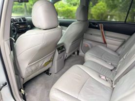 2009 TOYOTA HIGHLANDER