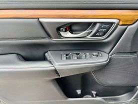 2019 HONDA CR-V SUV 4-CYL, TURBO, 1.5 LITER TOURING SPORT UTILITY 4D