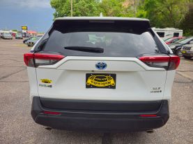 2022 TOYOTA RAV4 HYBRID SUV 4-CYL, HYBRID, 2.5 LITER XLE SPORT UTILITY 4D
