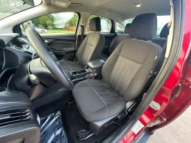 2017 FORD FOCUS