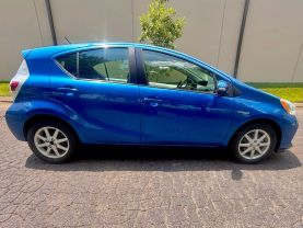 2013 TOYOTA PRIUS C HATCHBACK 4-CYL, HYBRID, 1.5 LITER THREE HATCHBACK 4D