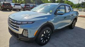 2025 Hyundai Santa Cruz - Image 1