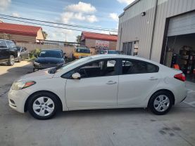 2015 KIA FORTE SEDAN 4-CYL, 1.8 LITER LX SEDAN 4D