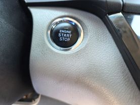 2018 TOYOTA SIENNA VAN V6, 3.5 LITER XLE MINIVAN 4D