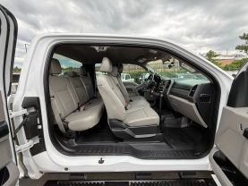 2017 FORD F250 SUPER DUTY SUPER CAB PICKUP V8, FLEX FUEL, 6.2 LITER XL PICKUP 4D 8 FT
