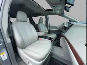2013 TOYOTA SIENNA VAN V6, 3.5 LITER XLE MINIVAN 4D