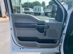 2019 FORD F250 SUPER DUTY CREW CAB 8FT KNAPHEIDE SERVICE BED TRUCK SERVICE/UTILITY TRUCKS V8, FLEX FUEL, 6.2 LITER XL PICKUP 4D 8 FT - Eddies Auto Sales