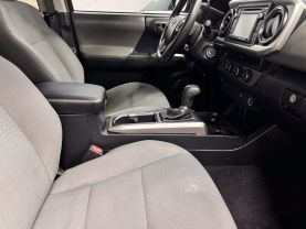 2017 TOYOTA TACOMA DOUBLE CAB PICKUP V6, 3.5 LITER SR5 PICKUP 4D 5 FT
