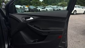 2018 Ford Focus - Image 15