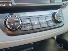 2015 TOYOTA RAV4 SUV
