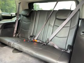 2015 Cadillac Escalade - Image 31