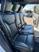 2017 LAND ROVER DISCOVERY SUV V6, SUPERCHARGED, 3.0 LITER HSE LUXURY SPORT UTILITY 4D