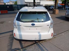2013 TOYOTA PRIUS V