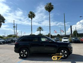2024 Jeep Grand Cherokee 4xe - Image 5