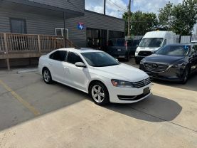 2013 VOLKSWAGEN PASSAT SEDAN 5-CYL, 2.5 LITER 2.5L SE SEDAN 4D at Motors On Wheels - used car dealership in Houston, Texas.
