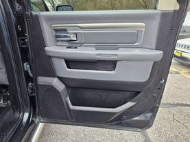 2018 RAM 1500 CREW CAB PICKUP V8, HEMI, 5.7 LITER SLT PICKUP 4D 5 1/2 FT