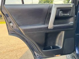 2018 TOYOTA 4RUNNER SUV V6, 4.0 LITER SR5 SPORT UTILITY 4D