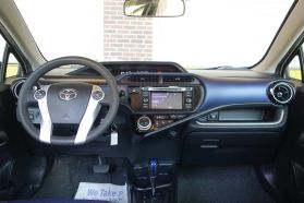 2016 TOYOTA PRIUS C HATCHBACK 4-CYL, HYBRID, 1.5 LITER TWO HATCHBACK 4D