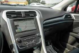 2016 FORD FUSION SEDAN 4-CYL, HYBRID, 2.0 LITER SE HYBRID SEDAN 4D