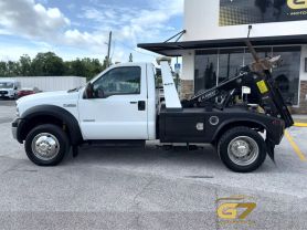2006 Ford F450 Super Duty Regular Cab & Chassis - Image 5
