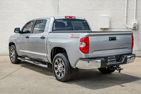2016 TOYOTA TUNDRA CREWMAX PICKUP V8, FLEX FUEL, 5.7 LITER SR5 PICKUP 4D 5 1/2 FT
