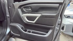 2018 Nissan Titan Crew Cab Sv Pickup 4d 5 1/2 Ft - Image 24