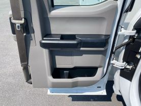 2017 FORD F450 SUPER DUTY SUPER CAB DRW 9FT KNAPHEIDE SERVICE BED TRUCK SERVICE/UTILITY TRUCKS V10, 6.8 LITER XLT 168" W.B. - Eddies Auto Sales
