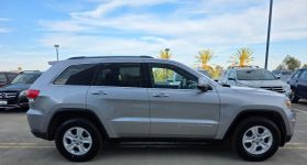 2015 Jeep Grand Cherokee - Image 8
