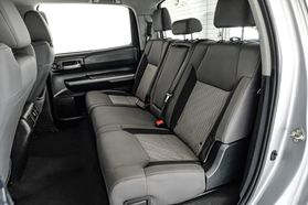 2016 TOYOTA TUNDRA CREWMAX PICKUP V8, FLEX FUEL, 5.7 LITER SR5 PICKUP 4D 5 1/2 FT