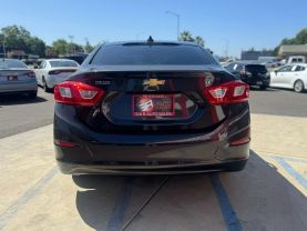 2017 CHEVROLET CRUZE SEDAN 4-CYL, TURBO, 1.4 LITER LT SEDAN 4D
