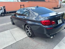2013 BMW M5 SEDAN V8, TWIN TURBO, 4.4 LITER SEDAN 4D
